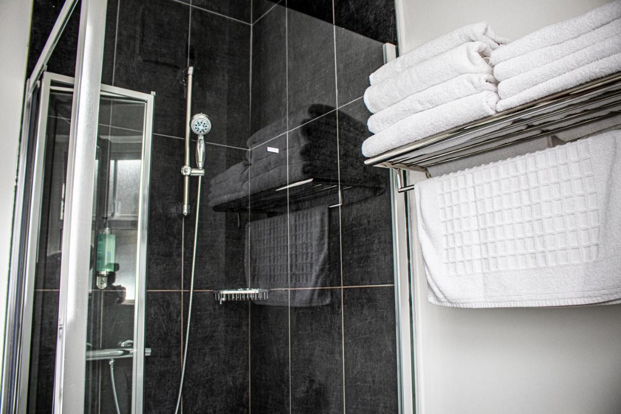 The Rostrevor Inn Ngoại thất bức ảnh