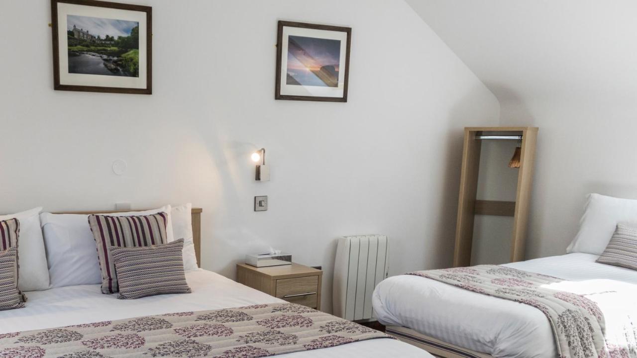 The Rostrevor Inn Ngoại thất bức ảnh
