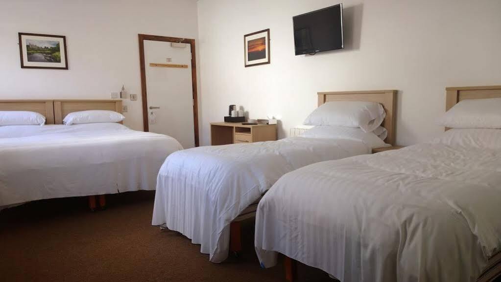 The Rostrevor Inn Ngoại thất bức ảnh